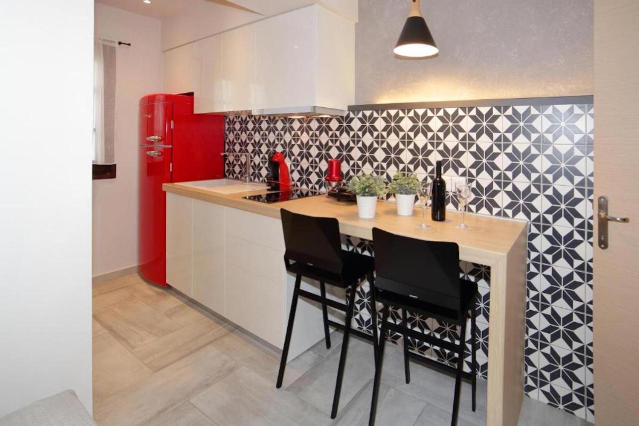 Castristudios Nikiti  Extérieur photo