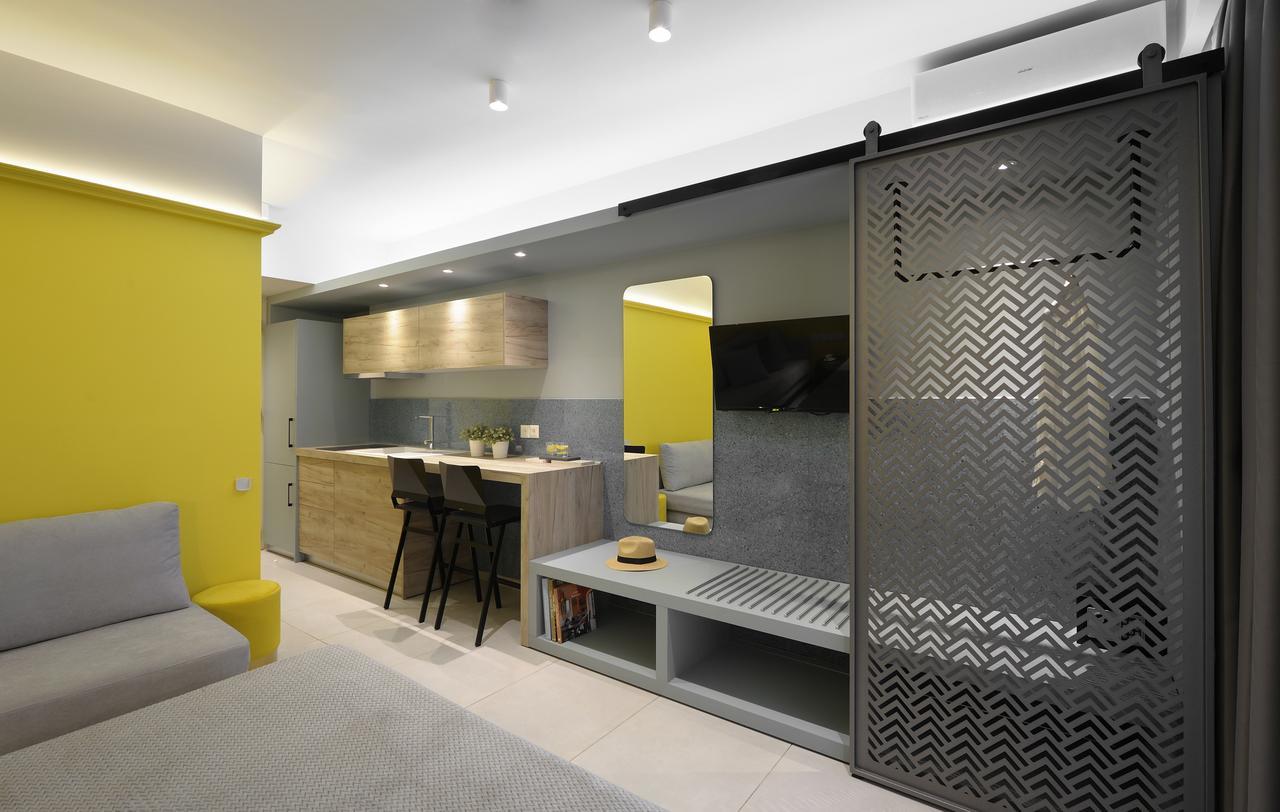 Castristudios Nikiti  Extérieur photo